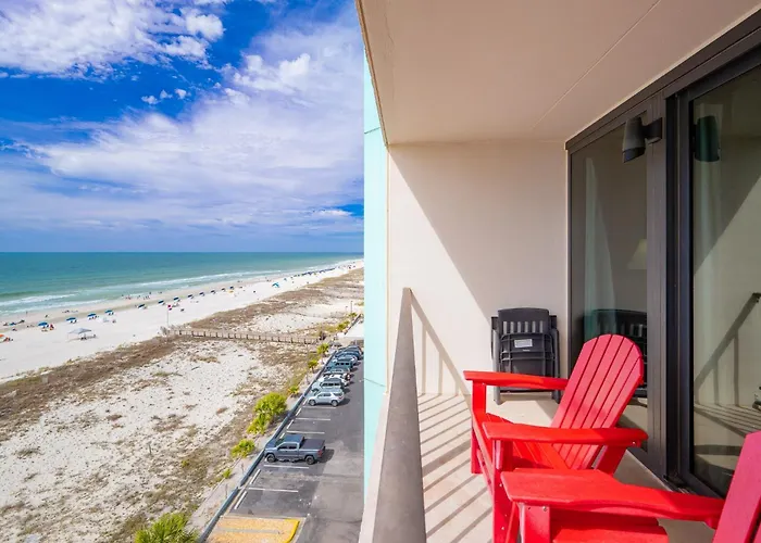 Apartment Island Winds East 707